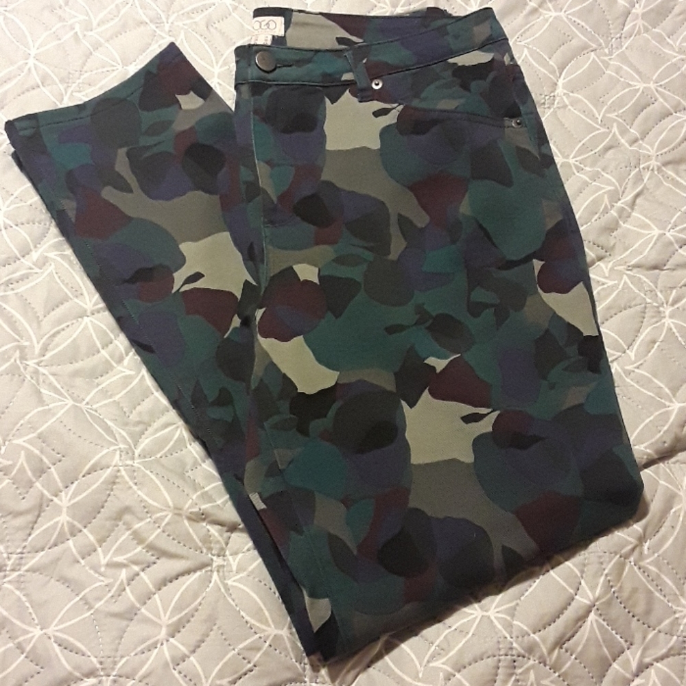 LOGO Lori Goldstein printed multi colored jeans